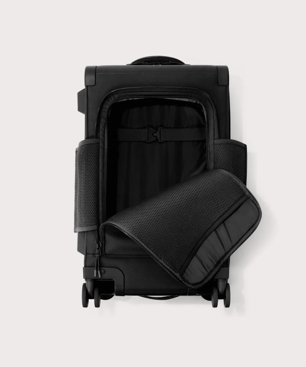 SEATTLE CARRY-ON LUGGAGE-Smaller - 20.5"