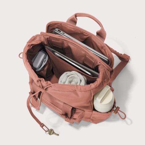 dagne-2025-Travel_Brooklyn_WarmDust_Topdown_Accessories.jpg