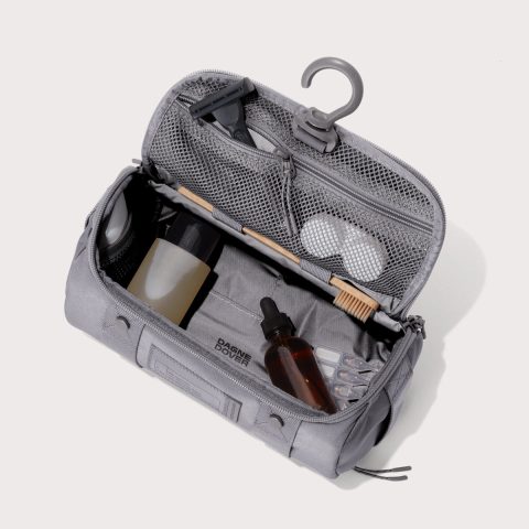 dagne-2025-Travel_Seoul_L_Ash_Topdown_Accessories.jpg
